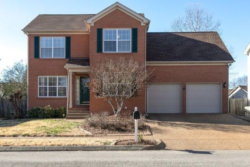 2037 Glastonbury Dr, Franklin, TN 37069-8403