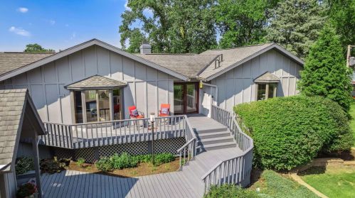 2599 Choctaw Dr, London, OH 43140-9081