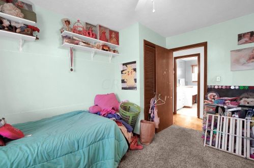 16053 Pleasant Ridge Rd, Laurelville OH  43135-9203 exterior