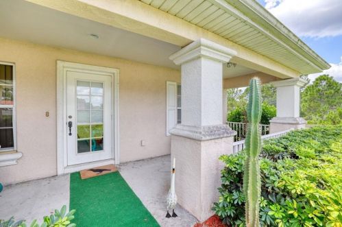3515 29th St, Lehigh Acres, FL 33976-3945