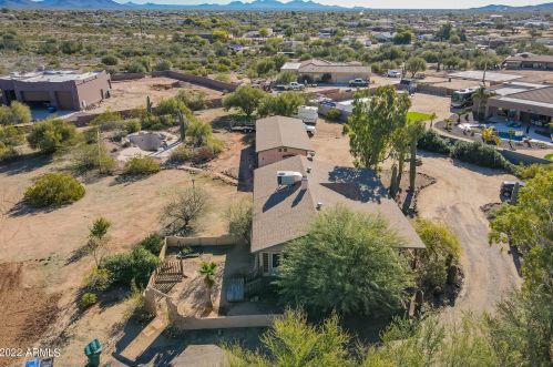 39029 11 Ave, Phoenix AZ 85021-5626 exterior