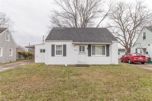 14427 Cleminshaw Rd, Cleveland, OH 44135-1411
