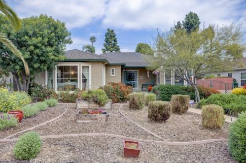 4004 Elm Ave, Long Beach, CA 90807-2707