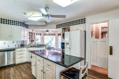 4455 Forest Bend Rd, Dallas TX  75244-6418 exterior