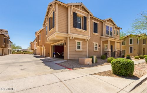 34923 30th Ave, Phoenix, AZ 85086-3238