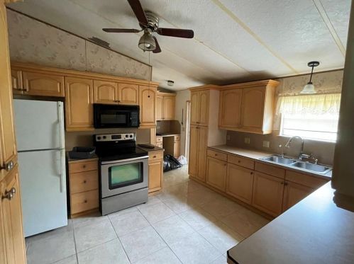 8628 Janda Rd, Richmond, TX 77469-8447