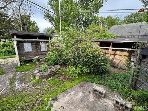 226 Jefferson Blvd, Mishawaka IN  46545-0056 exterior