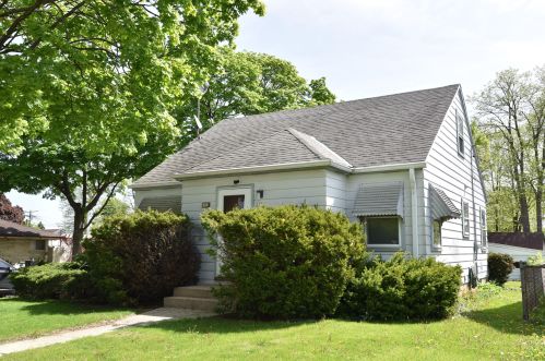 4572 70th St, Milwaukee WI  53218-5407 exterior