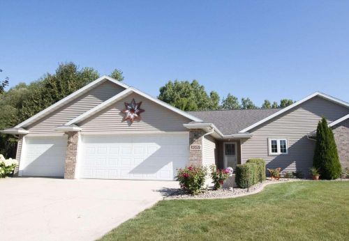 2089 Klondike Rd, Green Bay, WI 54311-6945