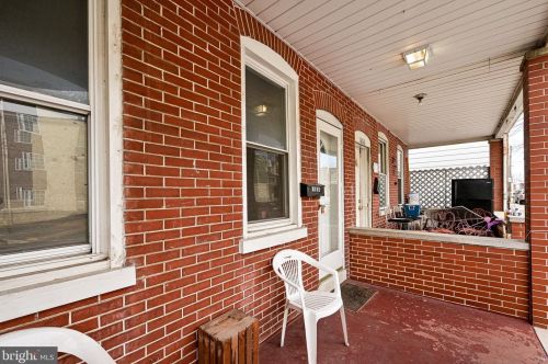 1604 5th St, Wilmington, DE 19805-3131