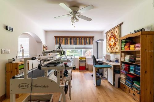 10710 Mcintosh Rd, Thonotosassa FL  33592-3945 exterior