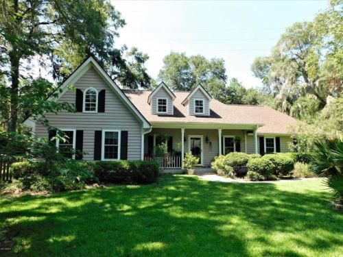 15 Wildwood Ln, Beaufort, SC 29907-1218