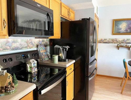 172 Davis St, Beaver Dam WI  53916-2943 exterior