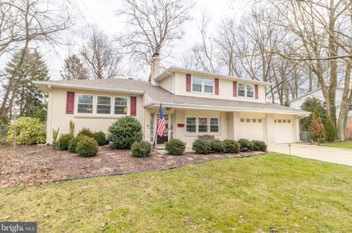 2117 Swinnen Dr, Wilmington, DE 19810-4117