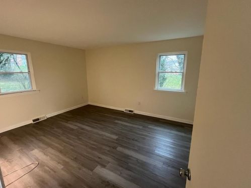 109 Vista Dr, Easton PA  18042-7201 exterior