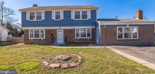 25 Garfield Dr, Willingboro NJ  08046-3227 exterior