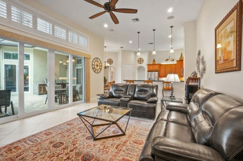523 Squire Johns Ln, Palm City FL  34990-7824 exterior