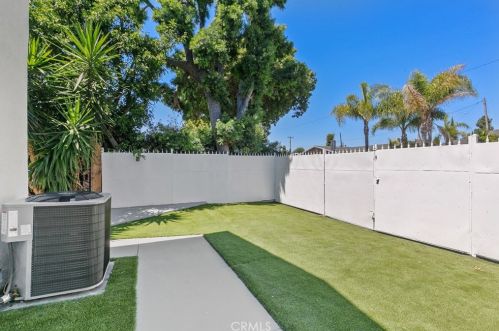 2481 Terraine Ave, Long Beach CA  90815-1963 exterior