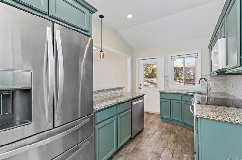 1 Brook St, Tompkins Corners NY  10579-3027 exterior