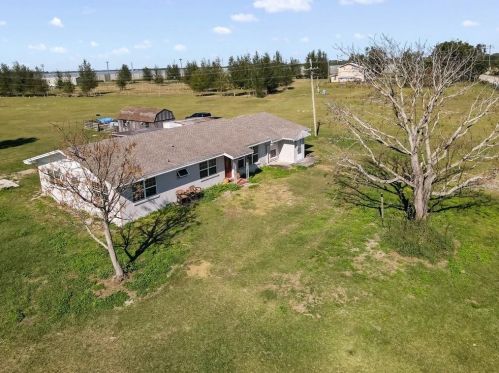3725 Walker Lake Rd, Bartow, FL 33830-8984