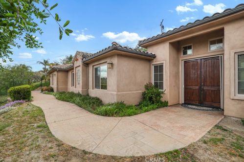 9063 Old Castle Rd, Valley Center CA  92082-5503 exterior