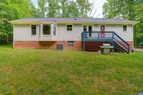 574 Warbonnet Trl, Mineral VA  23117-2838 exterior