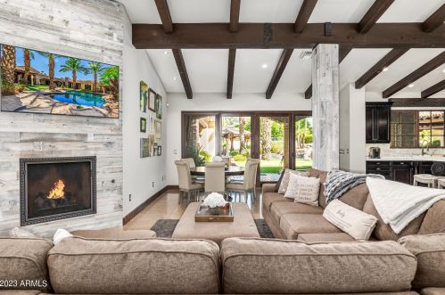 6024 Sunnyside Dr, Scottsdale AZ 85260-5724 exterior