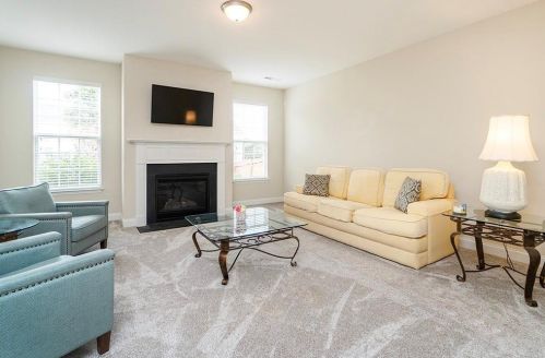 107 Vw Dr, Burlington NC  27215-4694 exterior