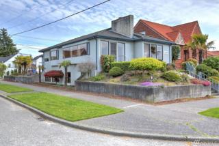 4302 13 Ave, Seattle WA  98108-1425 exterior