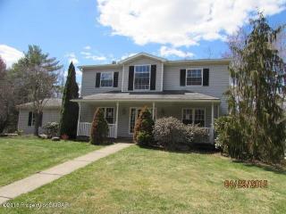 142 White Birch Ln, Dallas, PA 18612-9106