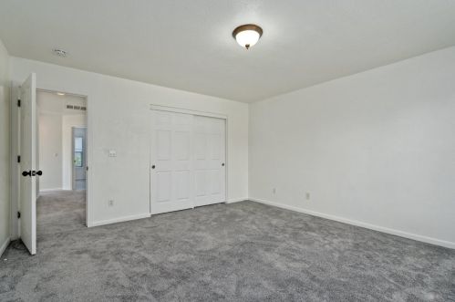 10040 Wild Orchid Way, Elk Grove CA  95757-4345 exterior