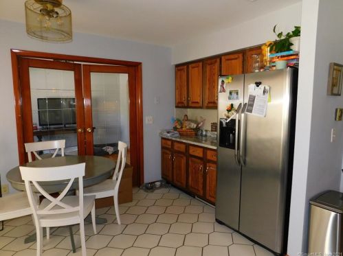 3 Fox Tail Ln, Brookfield Center CT  06804-3705 exterior