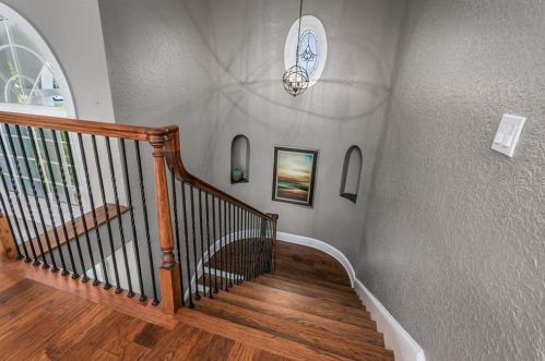 18604 Avenue Monaco, Lutz FL  33558-5316 exterior