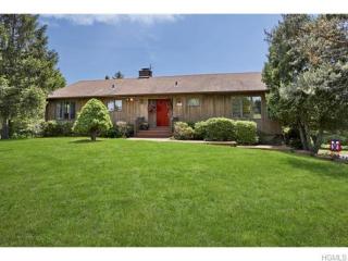 484 Ridge Rd, Westtown, NY 10998-2716