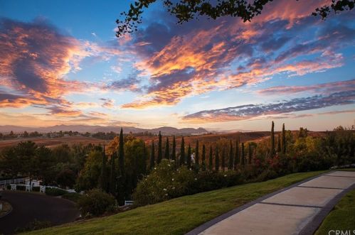 30687 San Pasqual Rd, Temecula CA 92591-1521 exterior