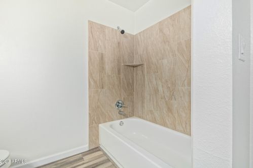 12632 50th Dr, Glendale AZ  85304-2004 exterior