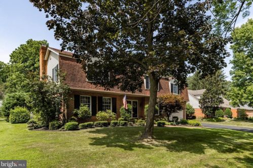 721 Taunton Rd, Wilmington, DE 19803-1709