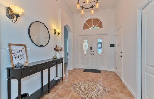 16405 39th St, Hollywood, FL 33027-4613