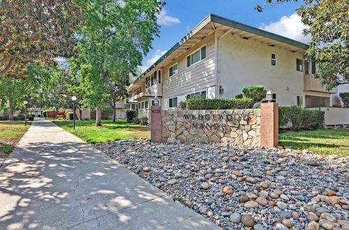 14225 Lora Dr, Los Gatos CA  95032-1240 exterior