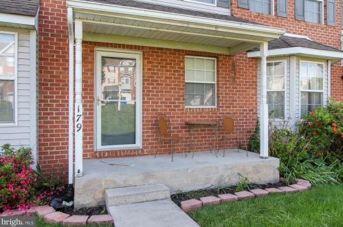 179 Country Ridge Dr, Red Lion, PA 17356-8869