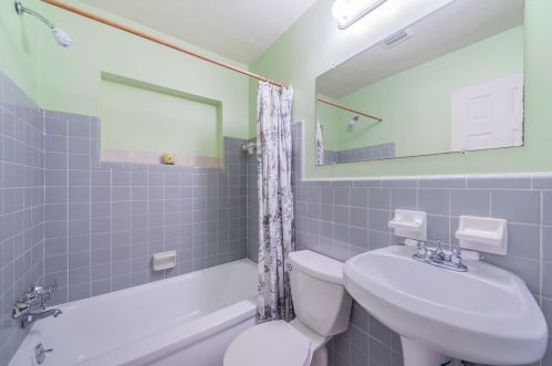2152 75th Way, Saint Petersburg FL  33710-3846 exterior