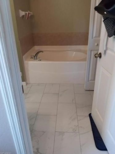 3016 11th St, Lehigh Acres, FL 33976-2529