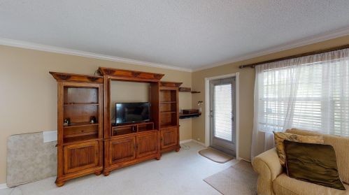 52 Dorchester C, West Palm Beach, FL 33417-1430