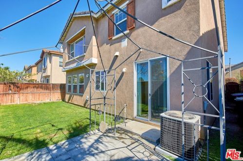 51 Freeman Ln, Buena Park CA  90621-5003 exterior
