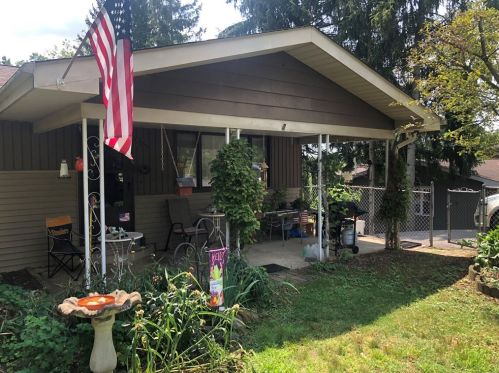 229 Locust Dr, Moon Twp, PA 15108-9709