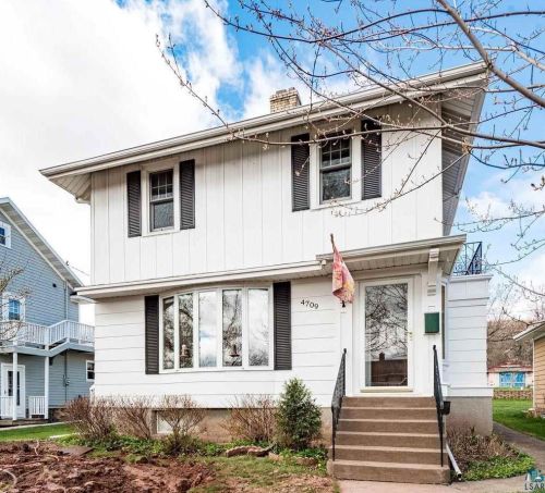 4709 7th St, Duluth, MN 55807-2022