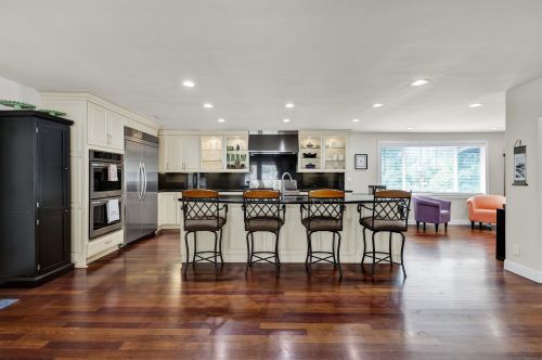 2855 Victoria Dr, Alpine CA  91901-3669 exterior