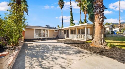 5412 Elmwood Rd, San Bernardino, CA 92404-2838