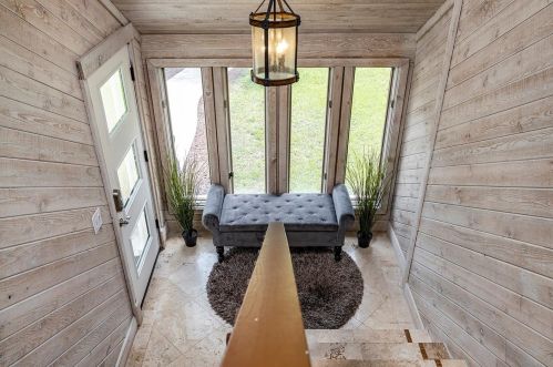 17320 Whirley Rd, Lutz FL  33558-4827 exterior