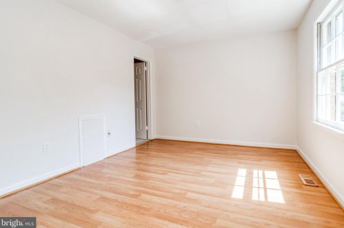6332 Teakwood Ct, Springfield, VA 22015-3420